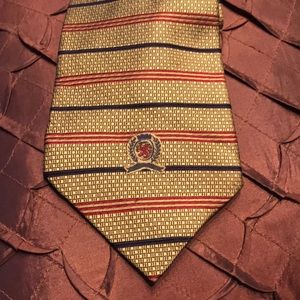 TOMMY HILFIGER TIE GOLD NAVY RED